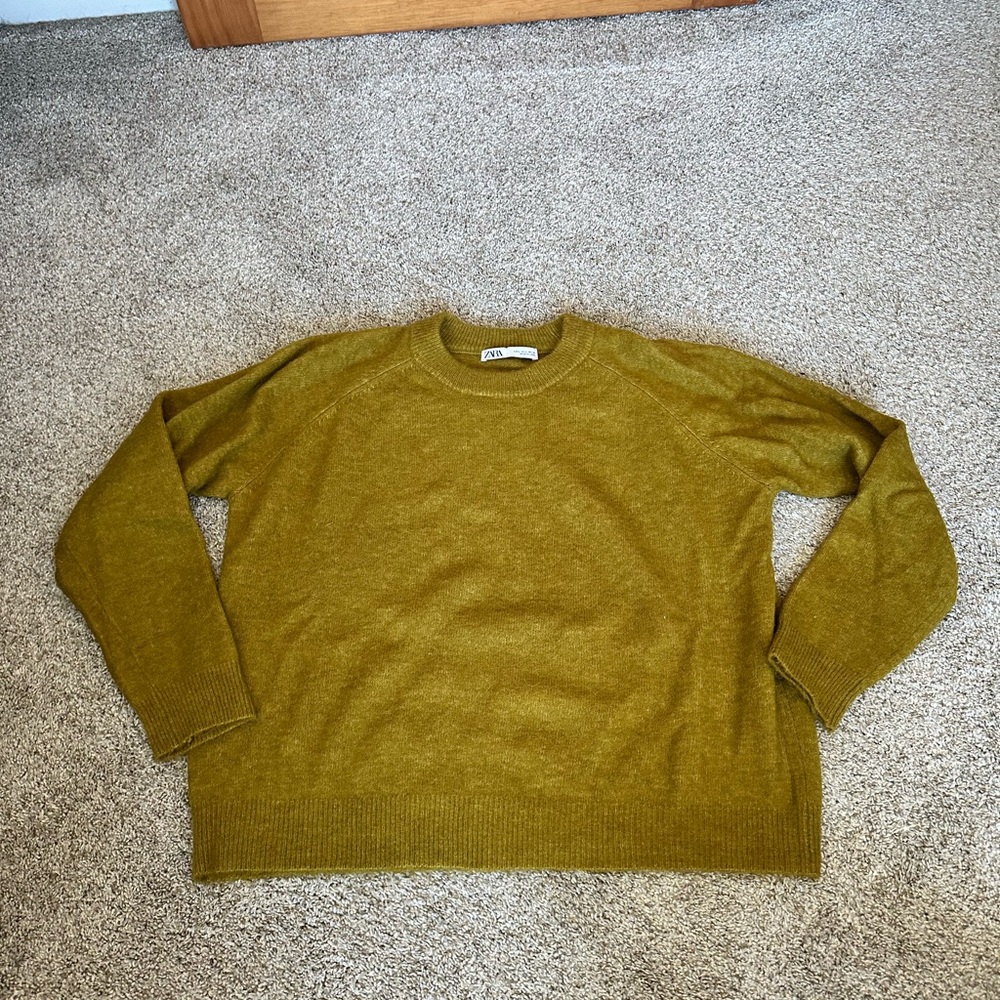 Zara Women’s Mustard Crewneck Wool Sweater